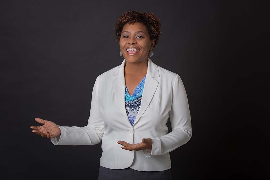 Andora'sHeadshots-1